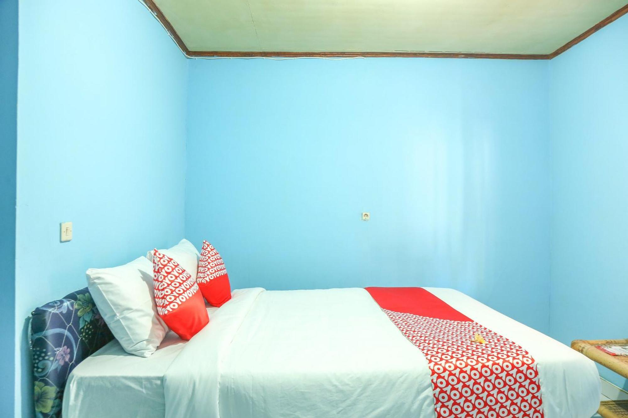 Oyo 1662 Zury Homestay Kuta  Εξωτερικό φωτογραφία