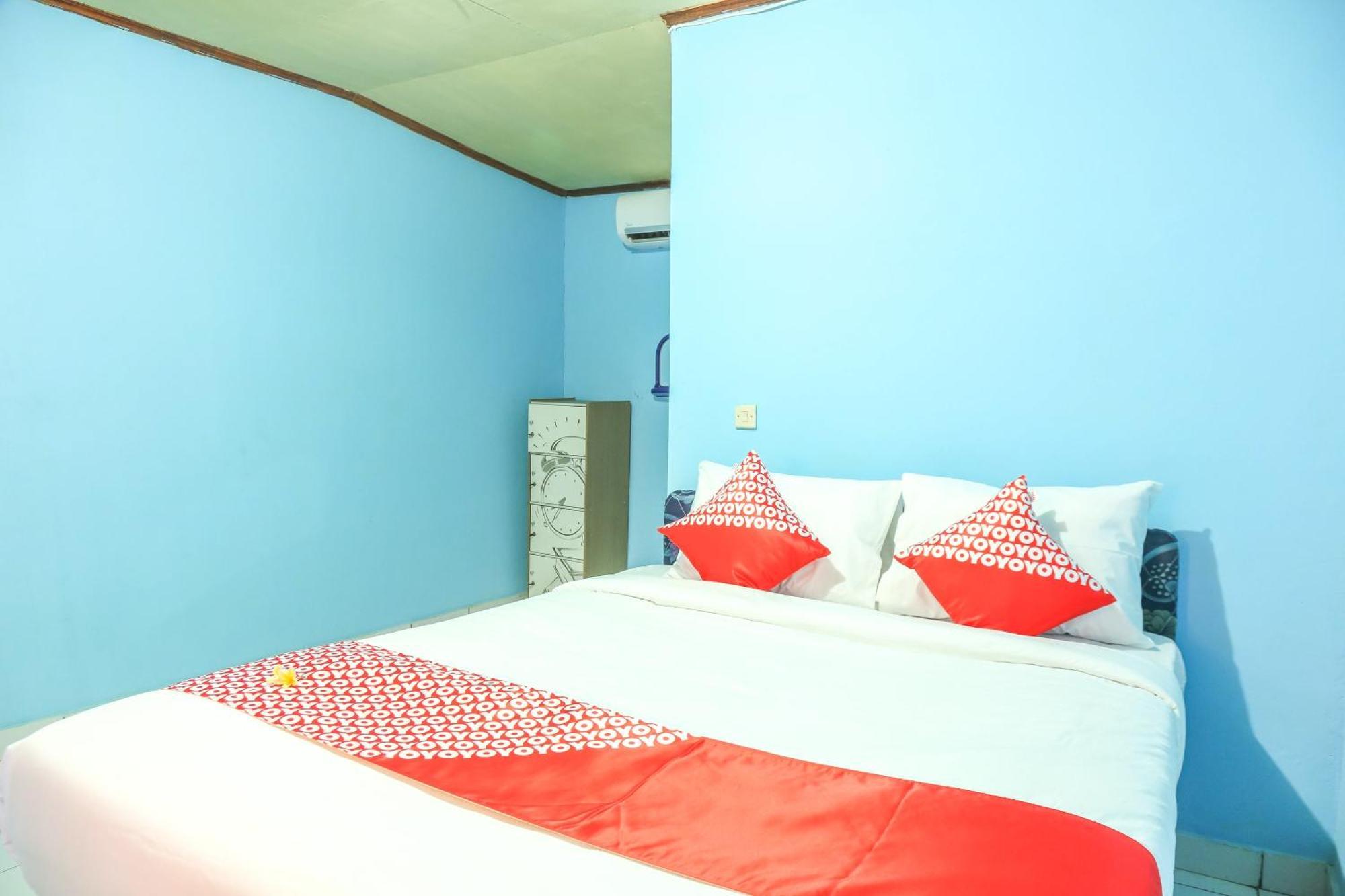 Oyo 1662 Zury Homestay Kuta  Εξωτερικό φωτογραφία